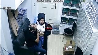 فيديو مص بزاز مراهقة محجبة - سكس محجبات xnxx
