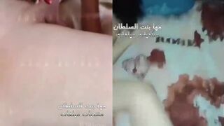 سكس مصري طالبات - يضحك عليها ويجيبها الشقه ويفتح كسها